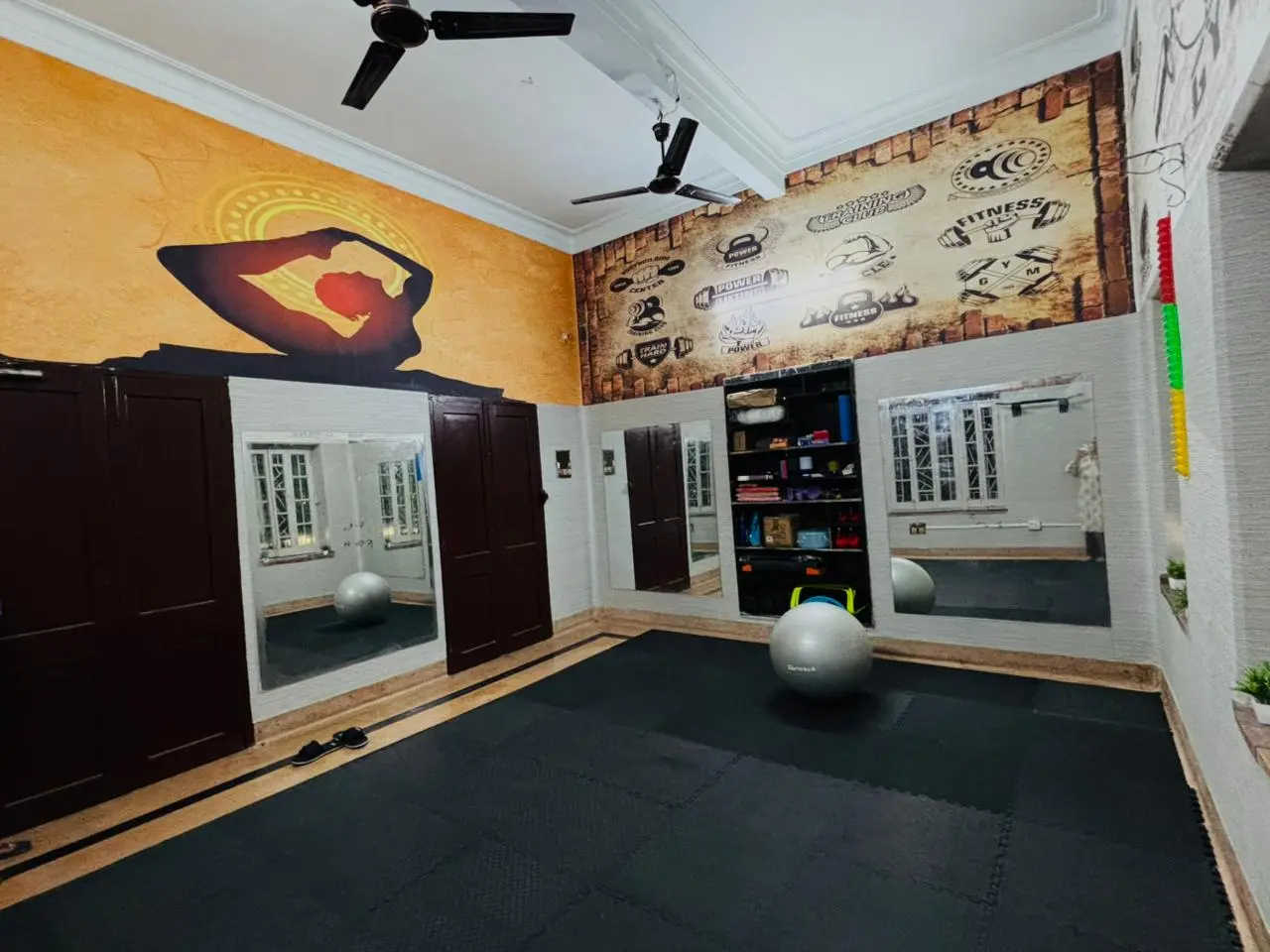 Prana clinic interior setup 3